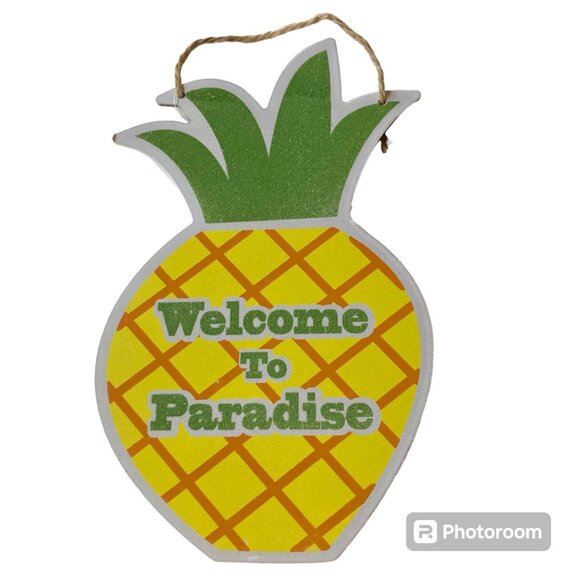 WELCOME TO PARADISE Wood Beach Sign Luau Pineapple Tiki Bar Door Wall Decoration - Picture 1 of 9